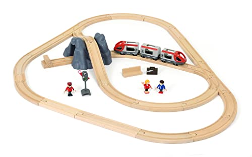 BRIO World - 33773 Railway Starter Set | 26 Piece Toy Train with Accessories and Wooden Tracks for Kids Age 3 and Up - Green
