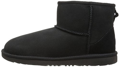 UGG Kids' Classic Mini II Boot, Black, 1 M US Little Kid