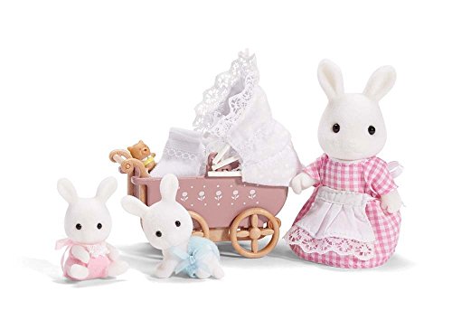Calico Critters Connor and Kerri’s Carriage Ride, Doll Playset, Collectible, Ready to Play, Model Number: CC2488
