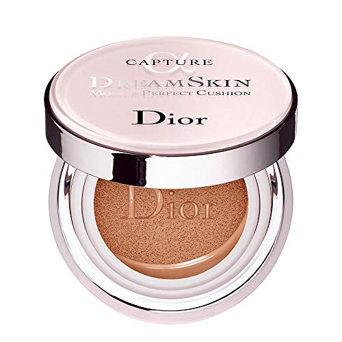 Dior Capture Dreamskin Moist and Perfect Cushion SPF 50 With Extra Refill #030 Medium Beige, 2 x 0.5 Ounce