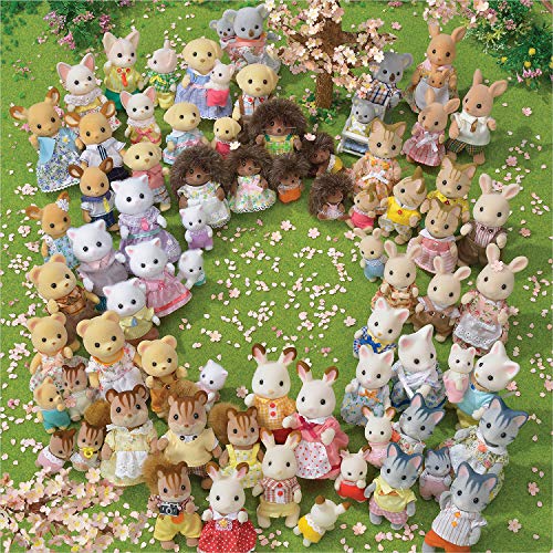 Calico Critters, Hopscotch Rabbit Family, Dolls, Doll House Figures, Collectible Toys