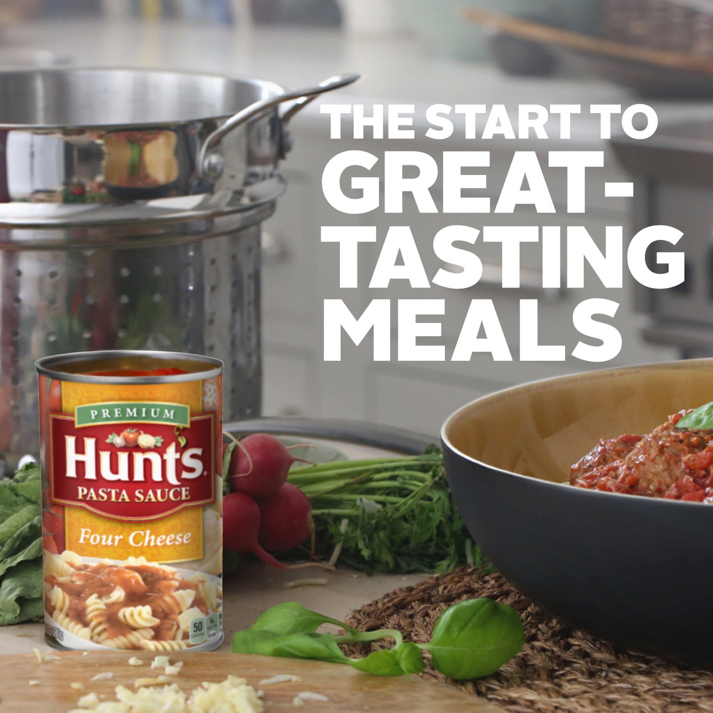 Hunt's Four Cheese Pasta Sauce, 100% Natural Tomato Sauce, 24 Oz Can