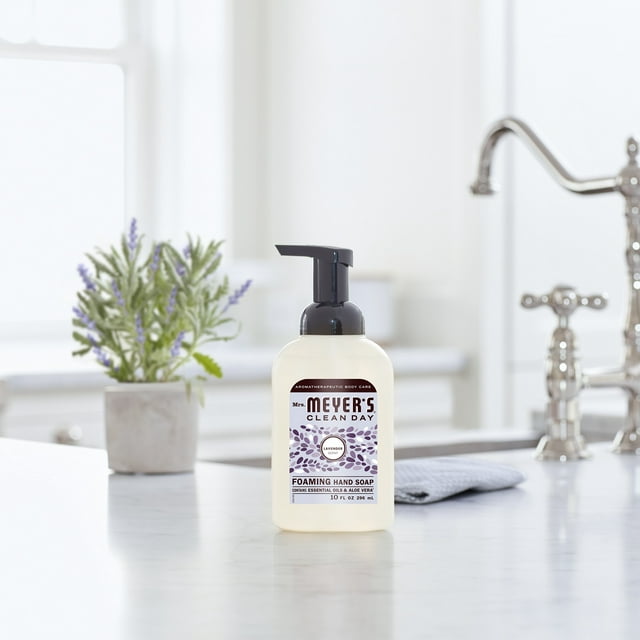 Mrs. Meyer's Clean Day Foaming Hand Soap, Lavender, Scent, 10 fl oz