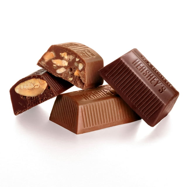 Hershey's Nuggets Assorted Chocolate Candy, Party Pack 31.5 oz
