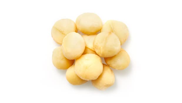 Yupik Jumbo Deluxe Macadamia Nuts, 2.2 lb (Pack of 6)