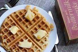 Trader Joe's Buttermilk Pancake and All Purpose Baking Mix 32 oz (Pack of 3)