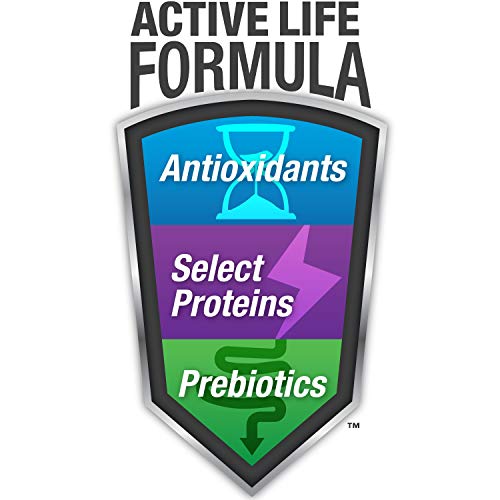 Tetra TetraFin Goldfish Flakes 4.52 Pound Bucket, Balanced Diet