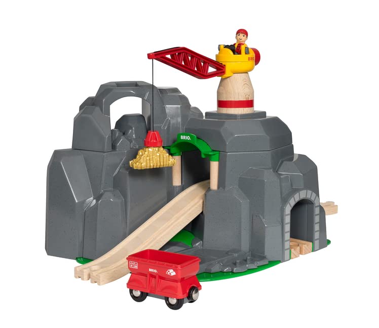 Brio World - 33889 Crane and Mountain Tunnel | 7 Piece Toy Train Accessory for Kids Ages 3 and Up,Multi