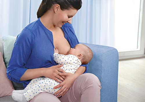 MAM Breastfeeding Nipple Shields with Sterilizing Storage Case, Nipple Shields for Nursing Newborn, Size 1 Small 17mm, 2-Count, Clear