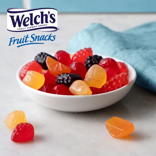 Welch's Fruit Snacks, Mixed Fruit and Superfruit Bulk Variety Pack, Gluten Free, 0.8 oz  (Pack of 60)