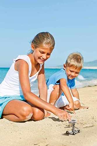 4M Toysmith, Green Science Salt Water Powered Robot Kit, STEAM Powered Kids, Beach Toy, For Boys and Girls 5+