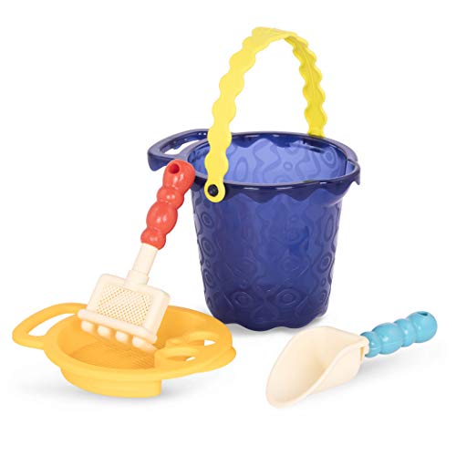 B. toys – Sands Ahoy – Beach Playset - Medium Bucket Set (Navy) with 9 Unique Sand and Water Toys –Phthalates and BPA Free – 18 m+