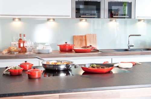 Le Creuset Enameled Cast-Iron 10-1/4-Inch Square Skillet Grill, Cerise (Cherry Red)