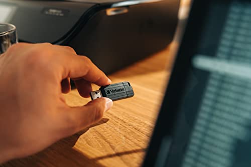 Verbatim 8GB Pinstripe USB Flash Drive - Black