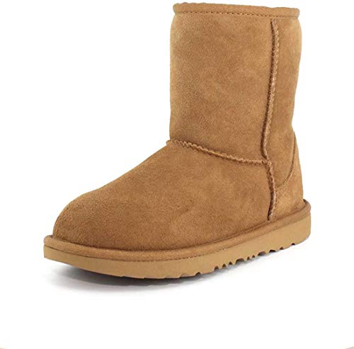 10 UGG Kids' Classic II Boot, Chestnut