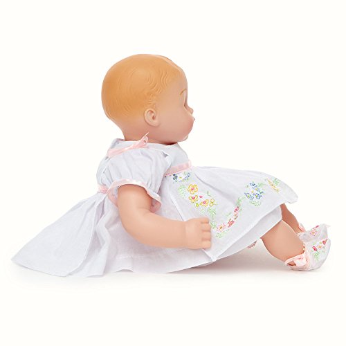 Madame Alexander Dolls Pretty Pinafore Huggable Huggums