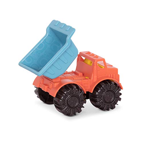 B. toys – Sands Ahoy – Beach Playset - Medium Bucket Set (Navy) with 9 Unique Sand and Water Toys –Phthalates and BPA Free – 18 m+