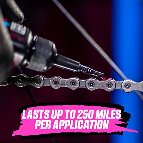 Muc Off C3 Ceramic Wet Chain Lube, 120 Milliliters - Premium Bike Chain Lubricant with UV Tracer Dye - Formulated for Wet and Harsh Weather Conditions