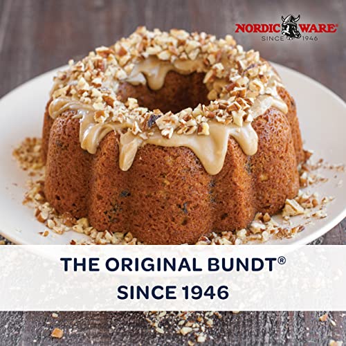 Nordic Ware Platinum Collection Anniversary Bundt Pan