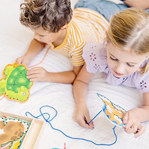 Melissa and Doug Lace and Trace Activity Set: Pets - 5 Wooden Panels and 5 Matching Laces - Lacing Toys For Toddlers, Fine Motor Skills Threading Cards For Preschoolers And Kids Ages 3+
