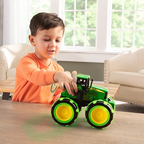 TOMY John Deere Monster Treads Lightning Wheels Tractor, Green