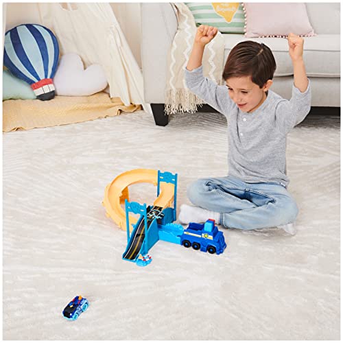 Paw Patrol, True Metal Chase Rescue Track Set with Exclusive Chase Die-Cast Vehicle, 1:55 Scale Kids Toys for Boys