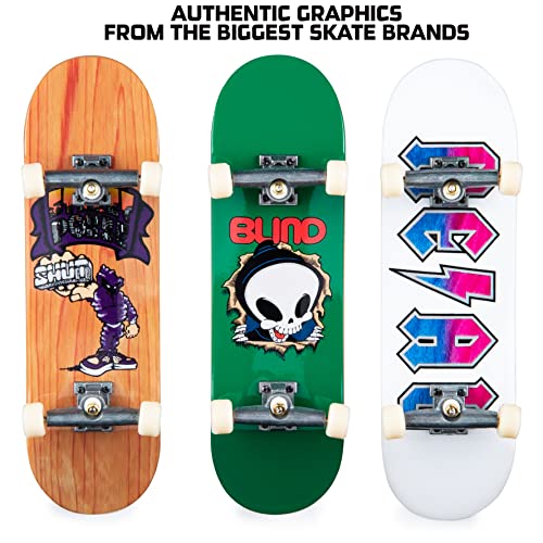 TECH DECK, Ultimate Street Spots Pack with 3 Fully Assembled Exclusive Boards Toys, Coast to Coast Edition