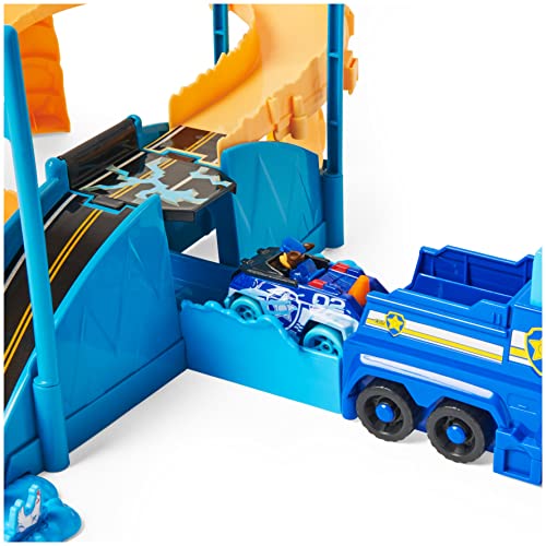 Paw Patrol, True Metal Chase Rescue Track Set with Exclusive Chase Die-Cast Vehicle, 1:55 Scale Kids Toys for Boys