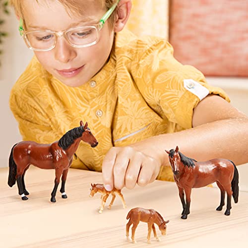 Terra by Battat - Quarter Horse Family - Miniature Toy Horse Family Figurines for Kids 3-Years-Old and Up (4 Pc)