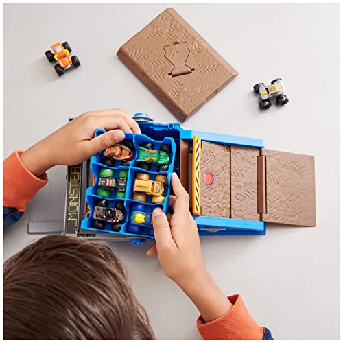 Monster Jam Mini Freestyle Flip Arena Playset and Storage with 2 Mini Monster Jam Trucks, Kids Toys for Boys and Girls Ages 3 and up