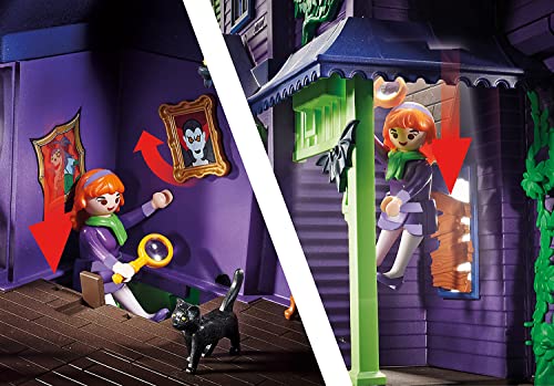 Playmobil Scooby-DOO! Adventure in The Mystery Mansion Playset