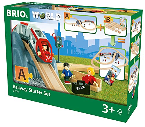 BRIO World - 33773 Railway Starter Set | 26 Piece Toy Train with Accessories and Wooden Tracks for Kids Age 3 and Up - Green