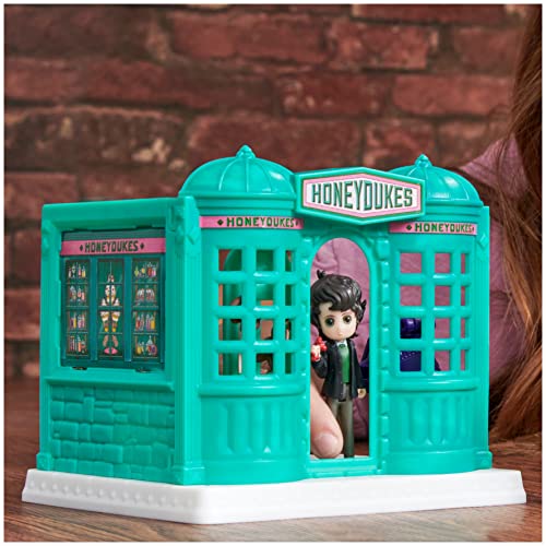 Wizarding World Harry Potter, Magical Minis Honeydukes Sweet Shop with 2 Exclusive Figures and 5 Accessories, Kids Toys for Ages 6 and up