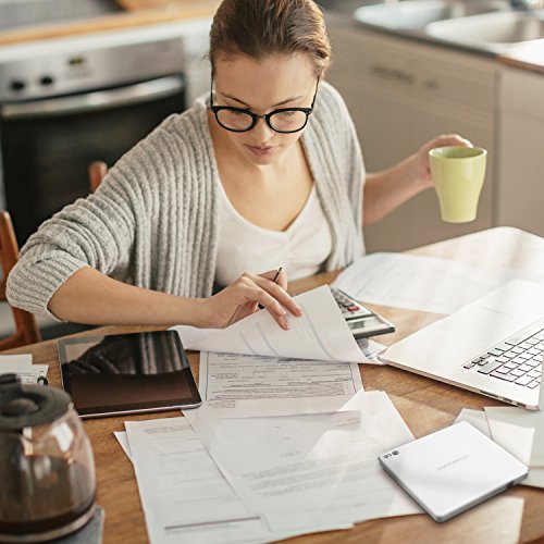 LG Electronics 8X USB 2.0 Super Multi Ultra Slim Portable DVD+/-RW External Drive with M-DISC Support, Retail (Silver) GP60NS50