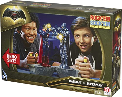 Mattel Games Batman Vs. Superman Rock 'Em Sock 'Em Robots 2-Player Kids Game, Fighting Robots Action Game [Amazon Exclusive]