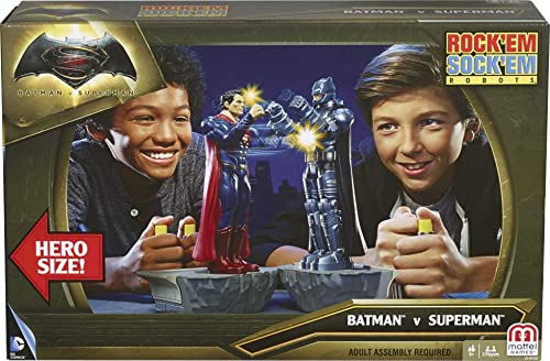 Mattel Games Batman Vs. Superman Rock 'Em Sock 'Em Robots 2-Player Kids Game, Fighting Robots Action Game [Amazon Exclusive]