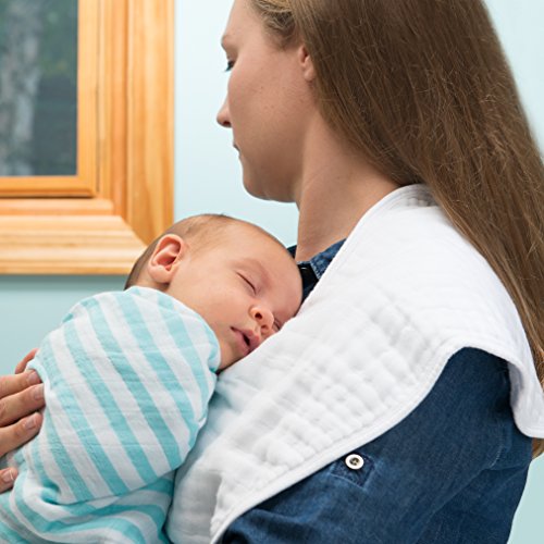 green sprouts Muslin Burp Cloths made from Organic Cotton | 4 absorbent layers protect from sniffles, drips and drools | 100% organic cotton muslin, Super soft and softer with every wash, Machine washable