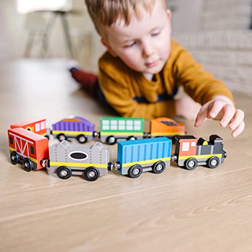 Melissa and Doug Wooden Train Cars (8 pcs) - Magnetic Train, Wooden Train Toys, Train Sets For Toddlers And Kids Ages 3+