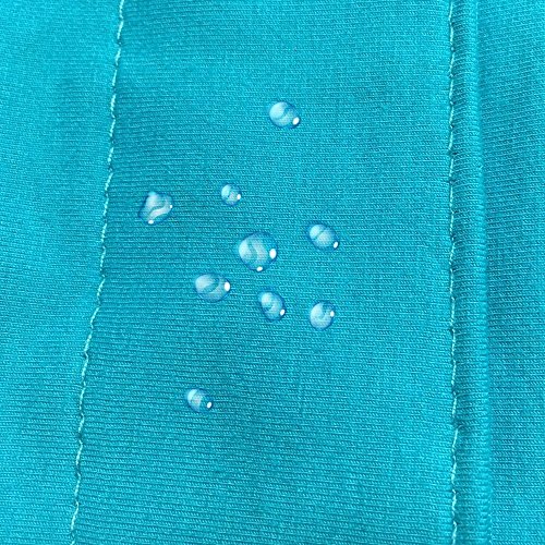 Simple Solution Washable Male Dog Diapers | Absorbent Male Wraps with Leak Proof Fit | Excitable Urination, Incontinence, or Male Marking | Small | 1 Reusable Dog Diaper Per Pack