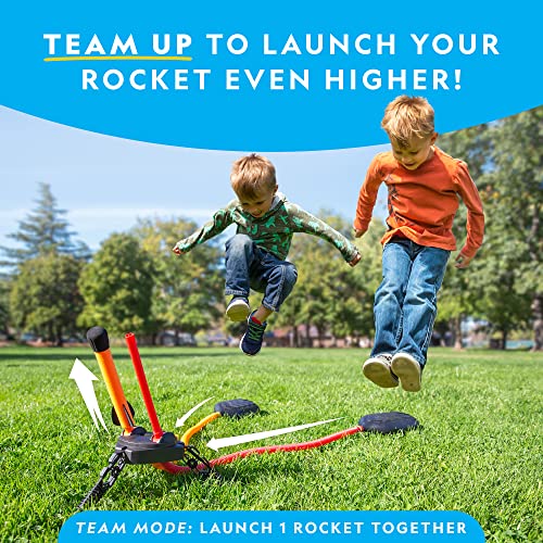 NATIONAL GEOGRAPHIC Air Rocket Toy - Stomp and Launch Dueling Air Rockets up to 100 Ft, Includes Launcher, 4 Foam-Tipped Rockets, Outdoor Kids Toys, Kids Science Rocket Kit, Rocket Launcher for Kids
