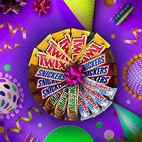 SNICKERS, TWIX, MILKY WAY and 3 MUSKETEERS Individually Wrapped Variety Pack Full Size Milk Chocolate Candy Bars Bulk Assortment, 33.31 oz, 18 Bars